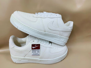 NIKE air force WHITE