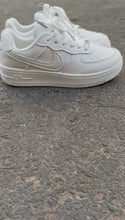 NIKE air force WHITE